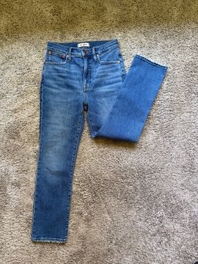 Madewell Slim Demi-boot Jeans with Frayed Hem SIZE 26